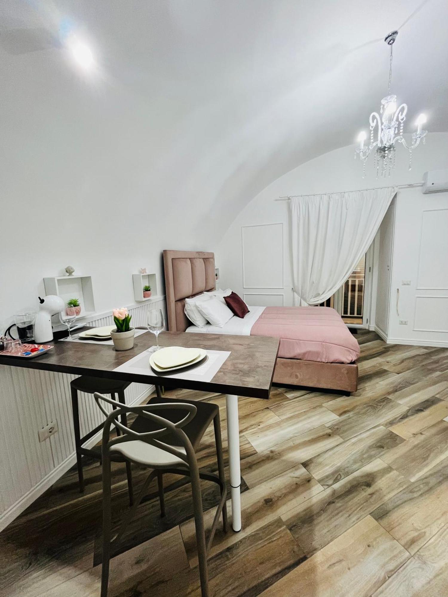 Donn'Anna Naples City Center 외부 사진